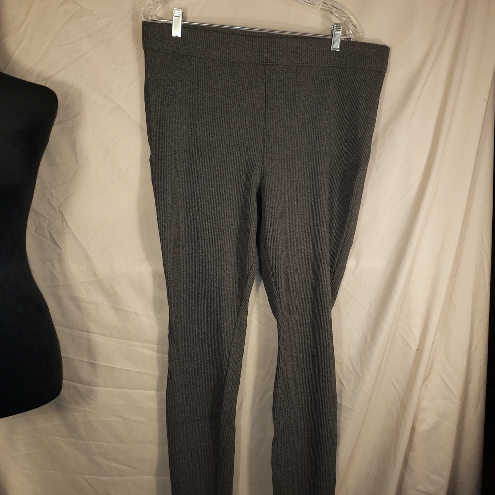 Time and Tru Women's Dark Gray Ribbed Leggings - XXL